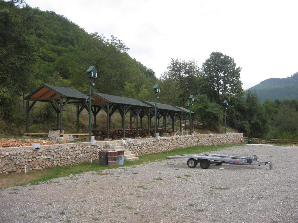Tara Bridge Castle Hotel Zabljak  Luaran gambar