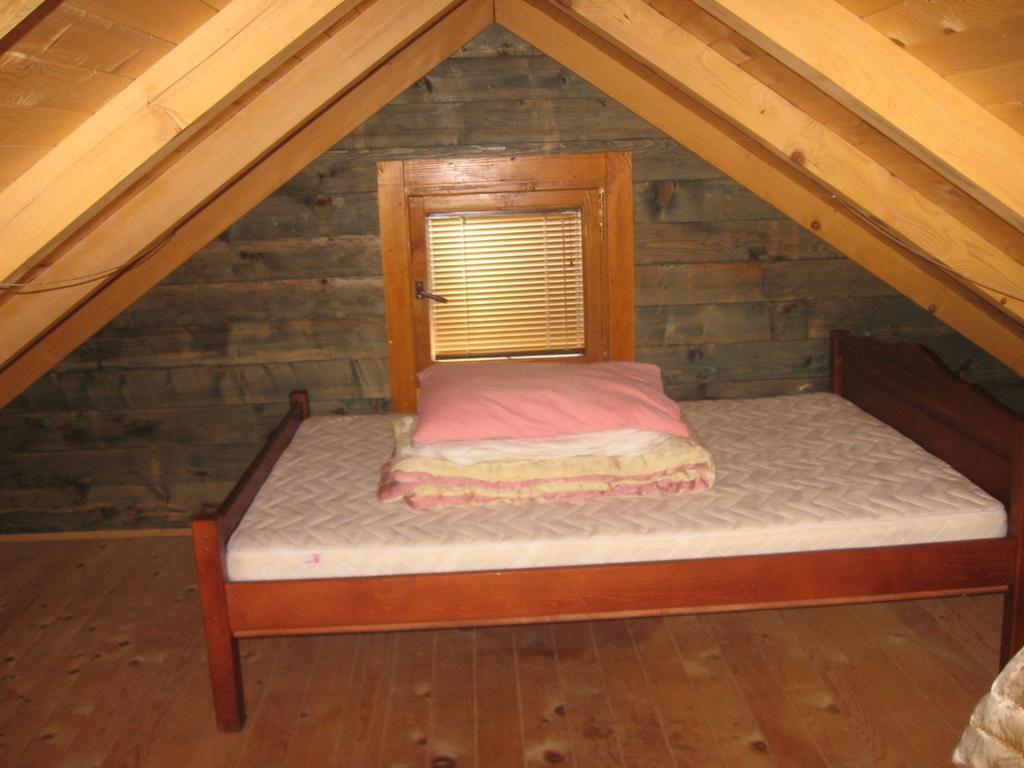 Tara Bridge Castle Hotel Zabljak  Bilik gambar