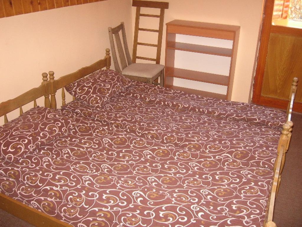 Tara Bridge Castle Hotel Zabljak  Bilik gambar